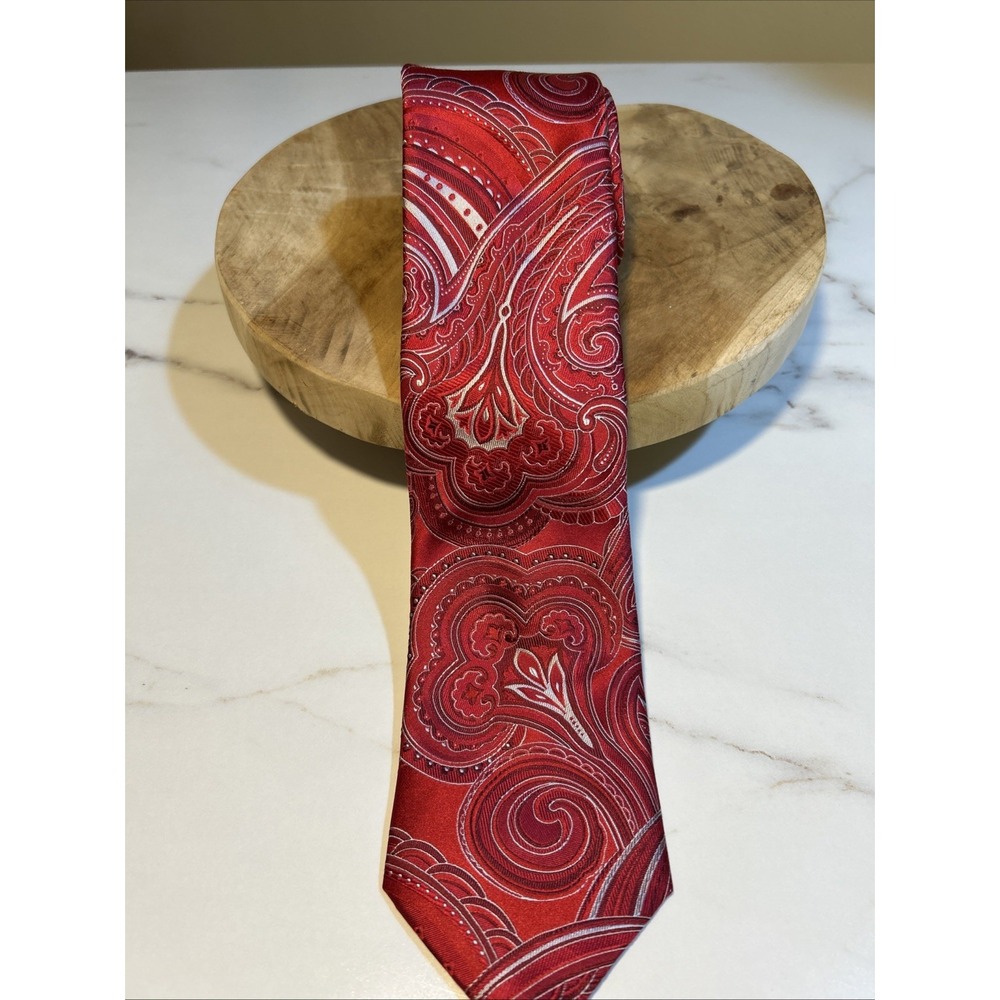 Donald Trump Signature Collection Neck Tie Platinum Paisley Red